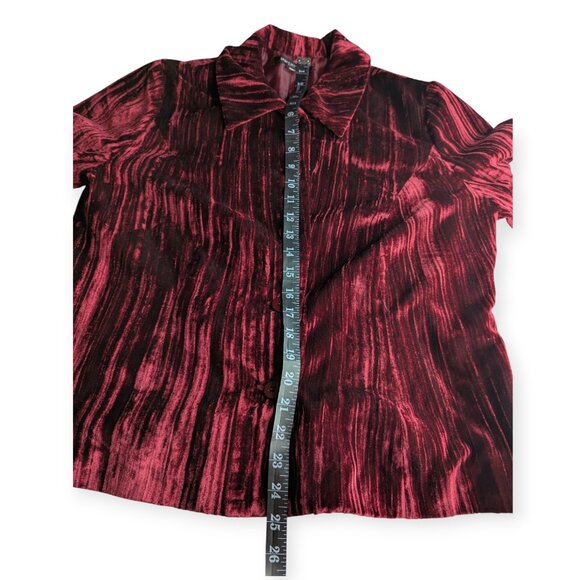 Briggs New York Petite Ribbed Velvet Button-Up Jacket in Rich Red Size Petite L - Picture 13 of 16